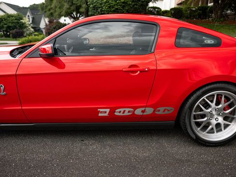 Used 2012 Ford Mustang Shelby GT500 w/ Electronics Pkg image 29