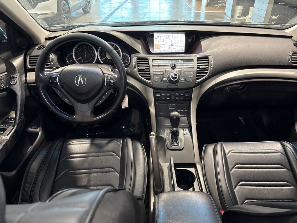 Used 2010 Acura TSX w/ Technology Package FWD image 9