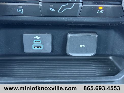 Used 2025 Ford F250 XLT image 25