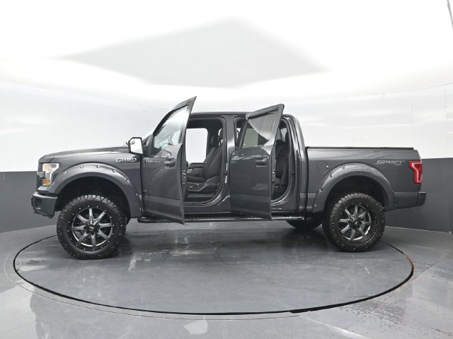 Used 2016 Ford F150 XLT w/ Equipment Group 302A Luxury AWD/4WD image 27