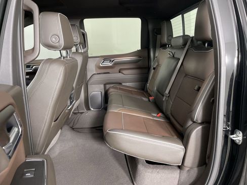 Used 2025 GMC Sierra 1500 Denali image 25