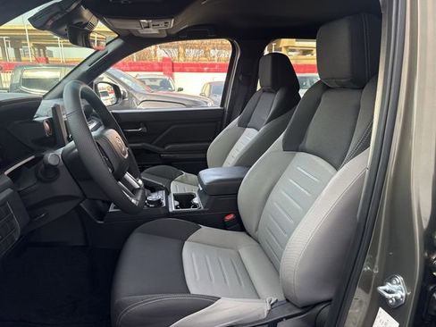 Used 2026 Toyota Tacoma TRD Off-Road image 28