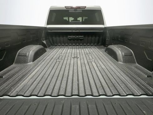 Certified 2026 GMC Sierra 2500 AT4 w/ AT4 Premium Plus Package AWD/4WD image 27