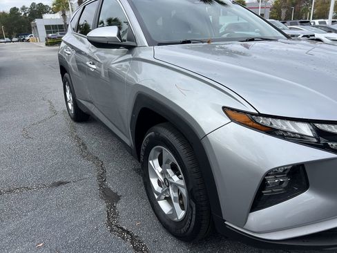 Used 2022 Hyundai Tucson SEL image 2