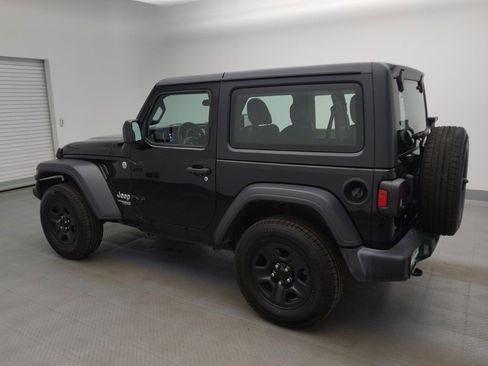 Used 2019 Jeep Wrangler Sport AWD/4WD image 3