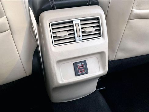 Used 2018 Nissan Maxima Platinum image 33