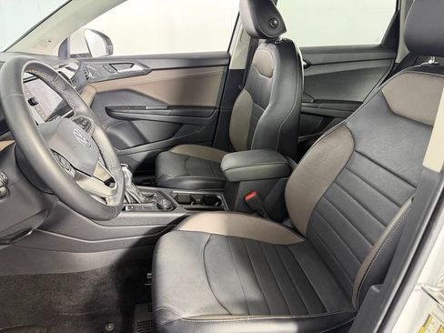 Used 2022 Volkswagen Taos SEL AWD/4WD image 24