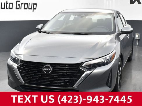 Used 2024 Nissan Sentra SV image 1