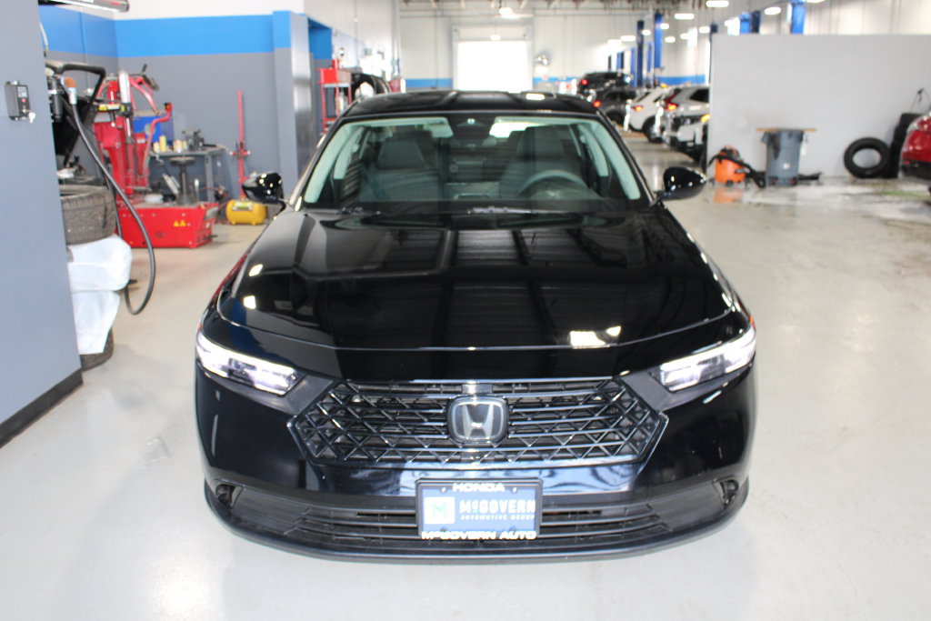 Used 2024 Honda Accord EX image 2