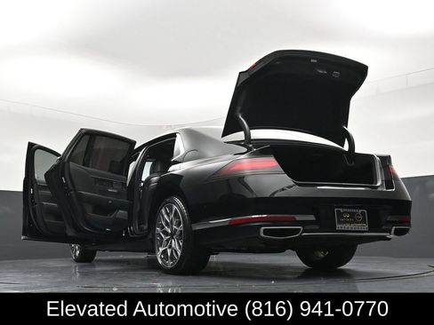 Used 2024 Genesis G90 3.5T AWD/4WD image 39