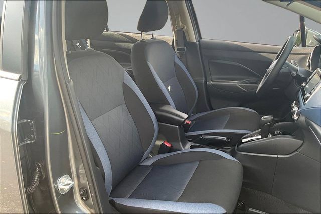 Used 2025 Nissan Versa SV w/ Trunk Package FWD image 25