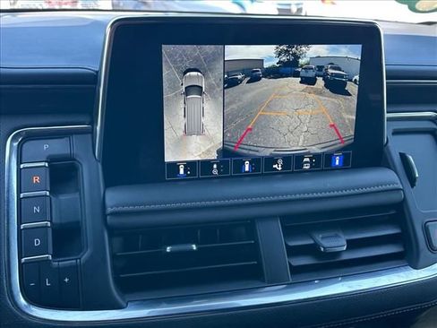 Certified 2023 GMC Yukon AT4 w/ AT4 Premium Package AWD/4WD image 31