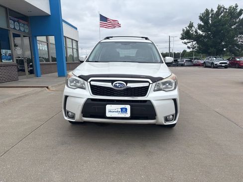 Used 2015 Subaru Forester 2.0XT Touring w/ Eyesight & Navigation System AWD/4WD image 2