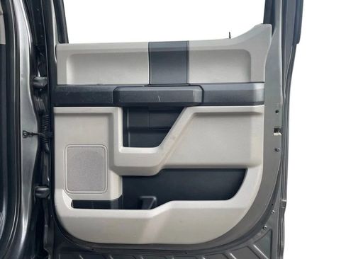 Used 2019 Ford F250 XL w/ STX Appearance Package AWD/4WD image 15