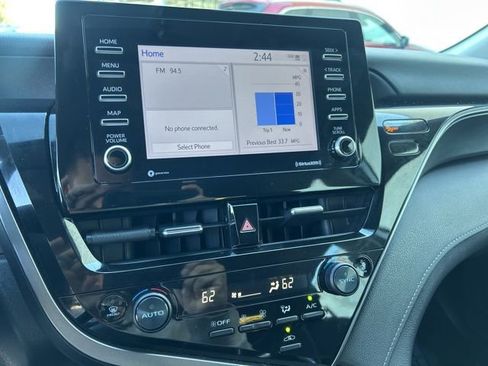 Used 2024 Toyota Camry LE image 17