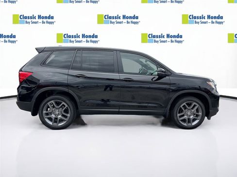 Certified 2023 Honda Passport EX-L image 9