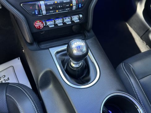 Used 2019 Ford Mustang GT Premium image 24