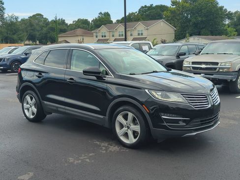 Used 2017 Lincoln MKC Premiere AWD/4WD image 9