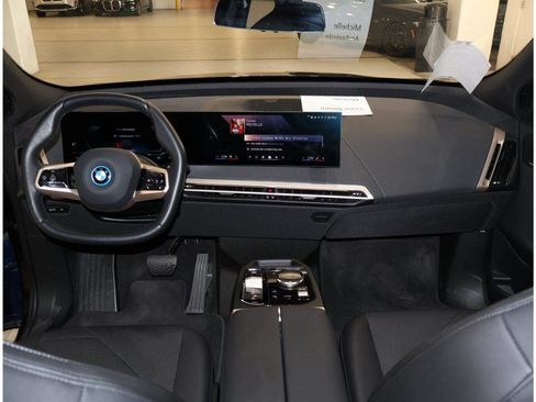 Certified 2024 BMW iX xDrive50 AWD/4WD image 17
