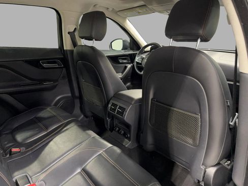 Used 2020 Jaguar F-PACE Prestige image 27