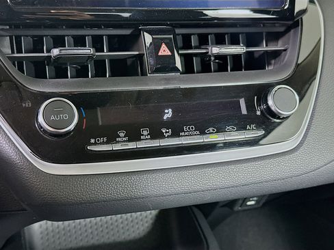 Used 2023 Toyota Corolla LE w/ Carpet Mat Package (TMS) image 24