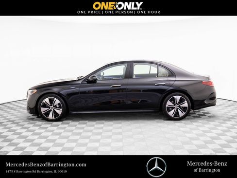 Used 2025 Mercedes-Benz E 350 4MATIC Sedan w/ Winter Package image 2