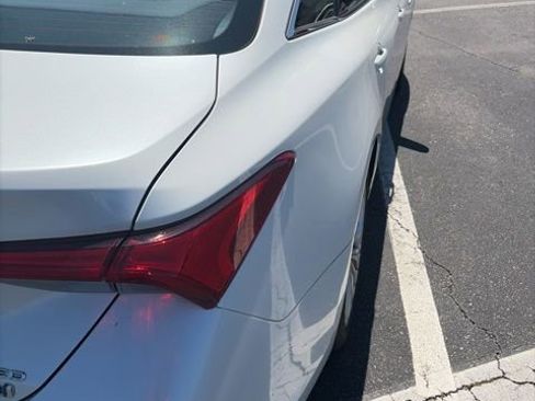 Used 2020 Toyota Avalon Limited w/ Advanced Safety Package FWD image 2