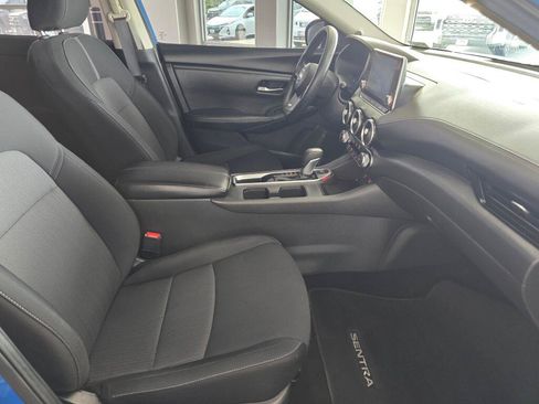 Used 2024 Nissan Sentra SV FWD image 43