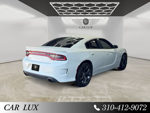 Used 2019 Dodge Charger R/T RWD image 5