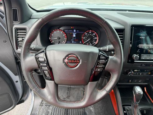 Used 2024 Nissan Frontier PRO-4X w/ Technology Package AWD/4WD image 26