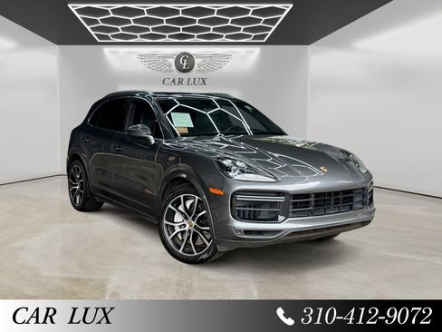 Used 2019 Porsche Cayenne Turbo AWD/4WD image 7