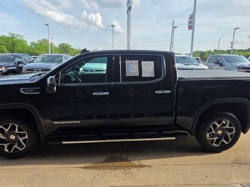 Used 2024 GMC Sierra 1500 SLT w/ SLT Premium Plus Package image 2