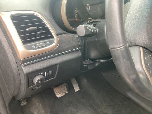 Used 2015 Jeep Grand Cherokee Limited image 17