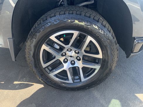 Used 2020 Chevrolet Silverado 1500 LT Trail Boss image 22