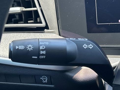 New 2026 Nissan Kicks S FWD image 33