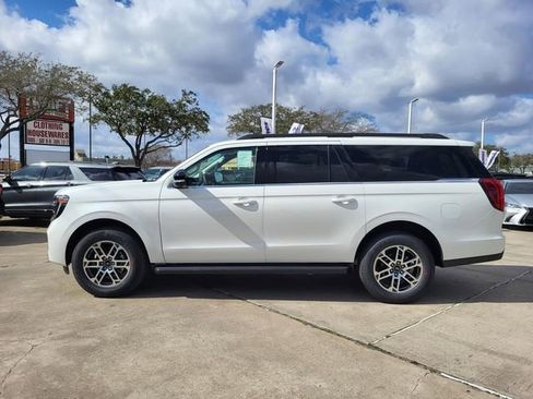 New 2026 Ford Expedition Max Active image 2