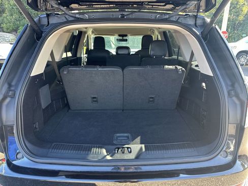 Used 2021 Lincoln Aviator 2WD w/ Class IV Trailer Tow Package image 23