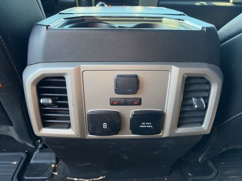 Used 2020 Ford F150 Lariat w/ Equipment Group 502A Luxury image 10