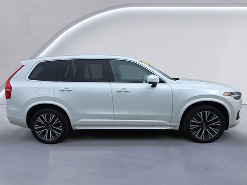 Used 2022 Volvo XC90 T5 Momentum w/ Advanced Package AWD/4WD image 3