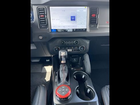 New 2025 Ford Bronco Raptor image 9