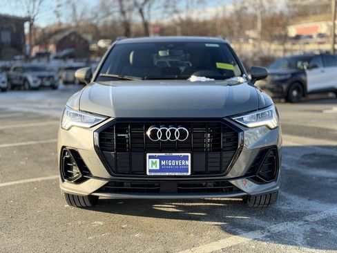 Certified 2025 Audi Q3 2.0T Premium w/ Convenience Package image 10