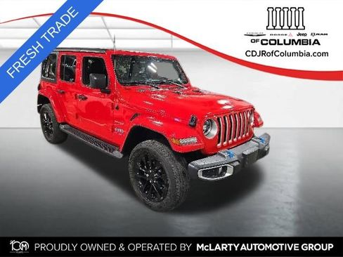 Used 2023 Jeep Wrangler Unlimited Sahara w/ Cold Weather Group AWD/4WD image 1