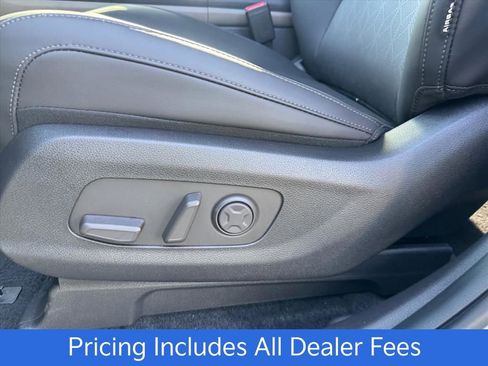 New 2026 Kia Carnival EX FWD image 13