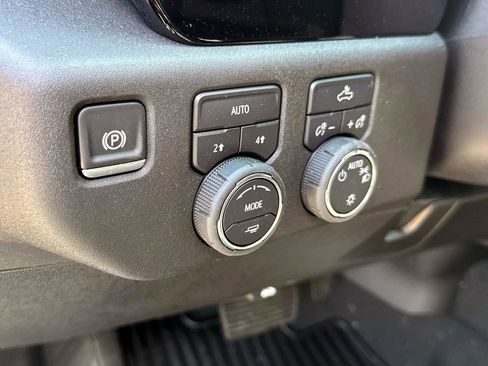 New 2025 Chevrolet Silverado 1500 LT image 16