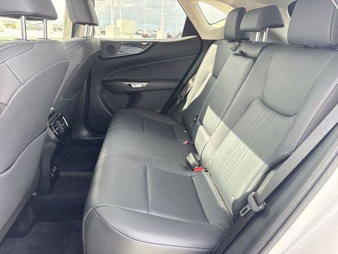 Certified 2025 Lexus NX 250 FWD w/ Towing Package (2000 Lbs) image 23