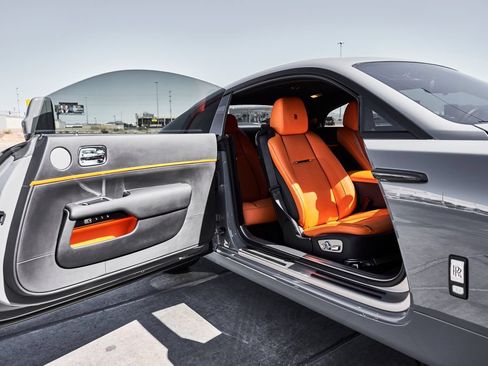 Used 2020 Rolls-Royce Wraith RWD image 23