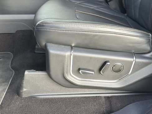Used 2023 Ford Expedition Max Platinum RWD image 14
