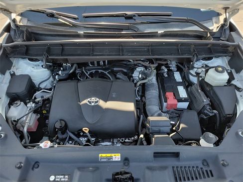 Used 2022 Toyota Highlander Limited image 30