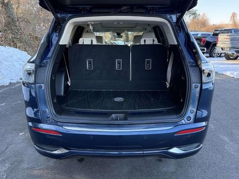 Certified 2023 Buick Enclave Avenir w/ Avenir Technology Package image 13