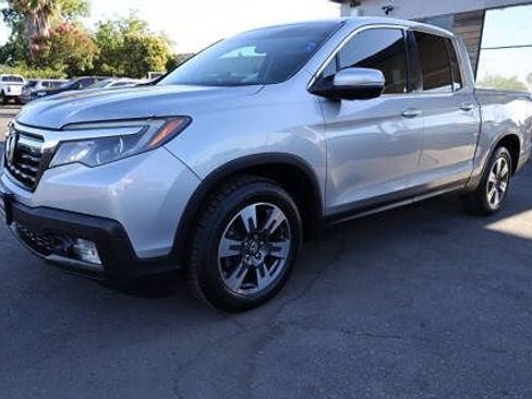 Used 2017 Honda Ridgeline RTL image 3